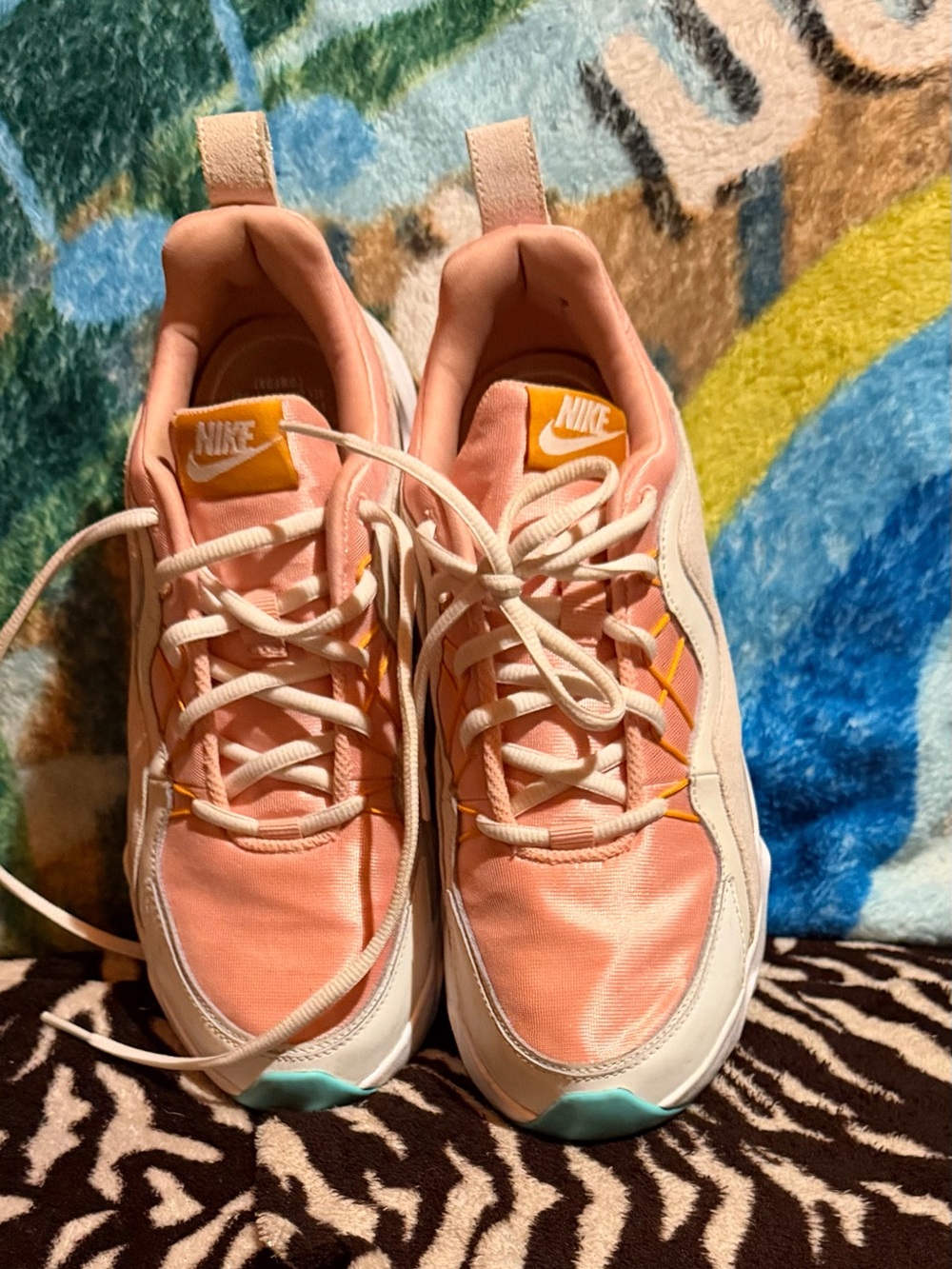 Nike Women's Peach and Cream Runner Sneakers with Teal Accent
